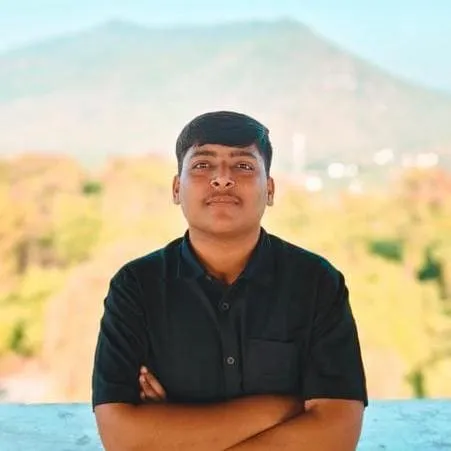 Prem Kambaliya profile photo - DreamBuilders at HackCrux