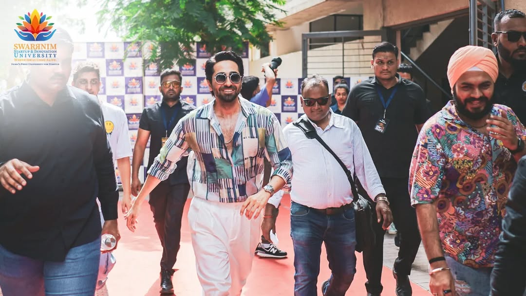 Swarrnim Startup and Innovation University - Ayushman Khurrana Student Interaction