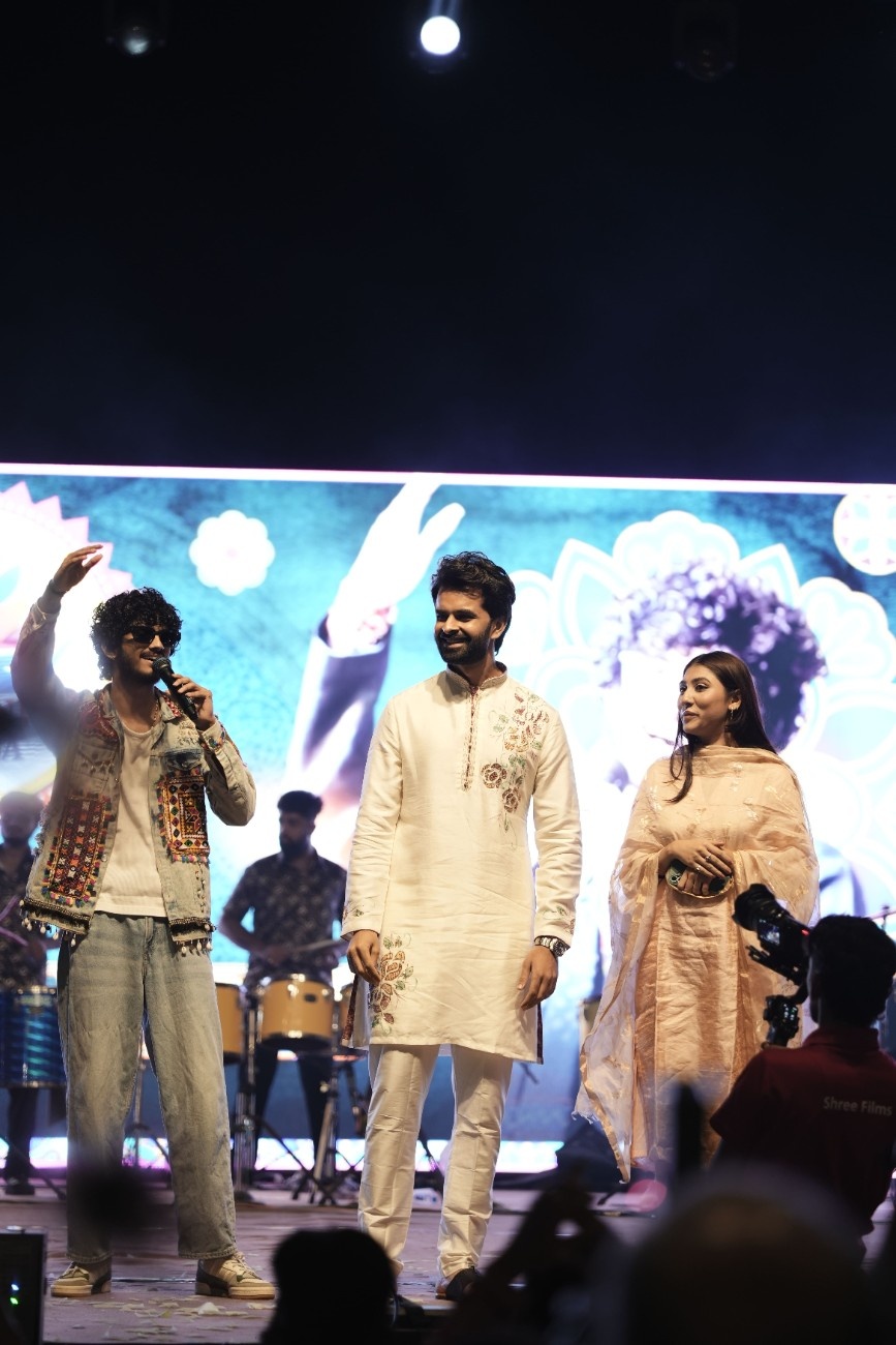 Swarrnim Startup and Innovation University - Navratri Celebration 4